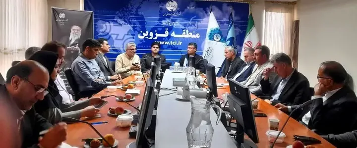 بررسی اجرای پروژه فیبر نوری و پایش تصویری بوئین‌زهرا با حضور فرماندار و مدیر مخابرات قزوین