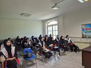 هلال احمر قزوین کارگاه‌های آموزشی پیشگیری از آسیب‌های اجتماعی برگزار کرد