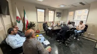 نشست راهداری قزوین با تشکل‌های صنفی برای رفع چالش‌های حمل‌ونقل جاده‌ای