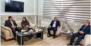 بررسی برنامه‌های اشتغال و تولید تاکستان در دیدار مدیرکل کار با فرماندار