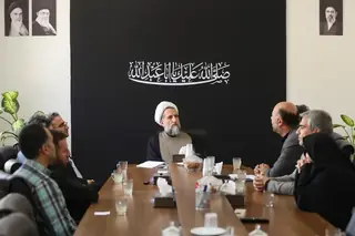 تأکید امام جمعه قزوین بر خدمت‌رسانی شایسته در رویدادهای پیش‌رو و ایجاد نمایشگاه دائمی عفاف و حجاب