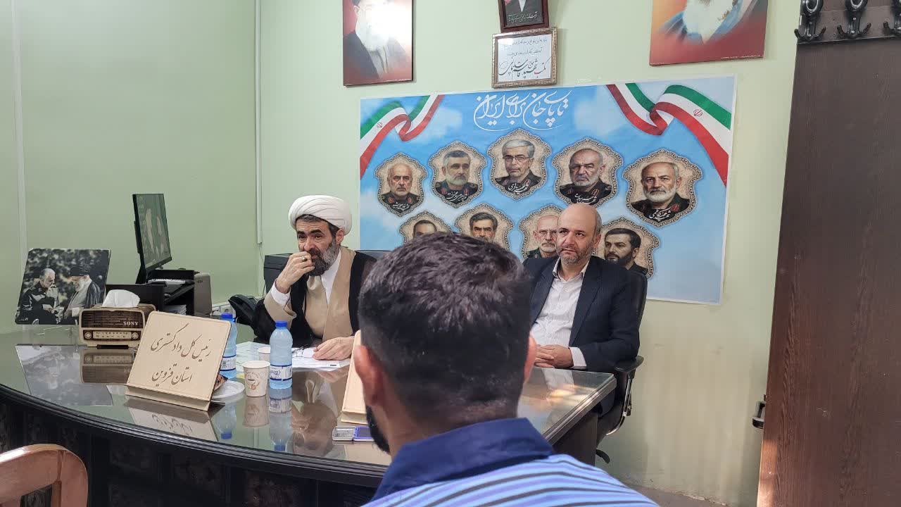 بازدید رئیس کل دادگستری و دادستان قزوین از زندان مرکزی