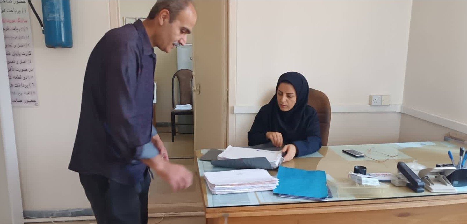 بازدید مدیرکل ثبت احوال قزوین از اداره ثبت الموت شرقی