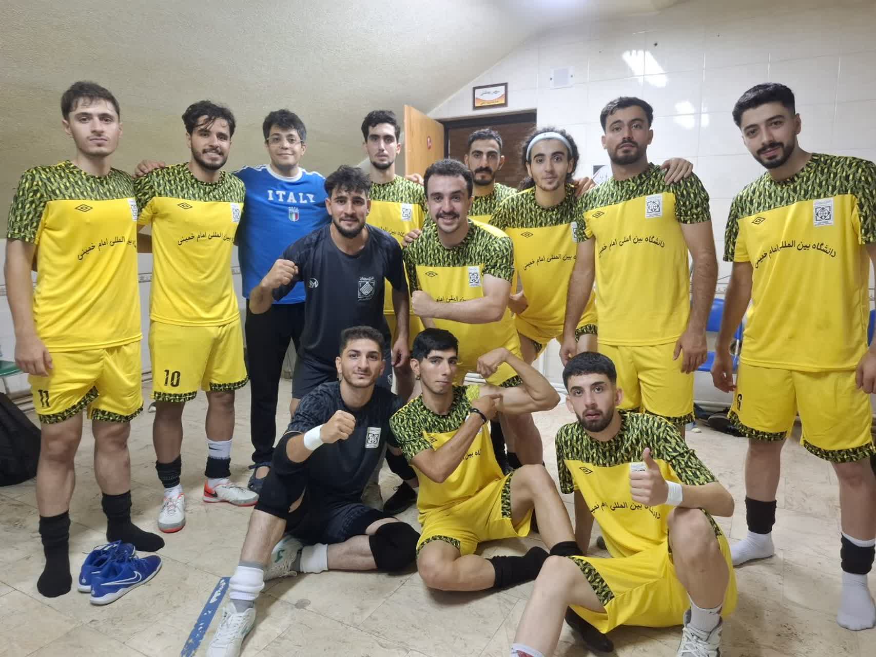 صعود تیم فوتسال دانشگاه قزوین به یک‌چهارم نهایی المپیاد