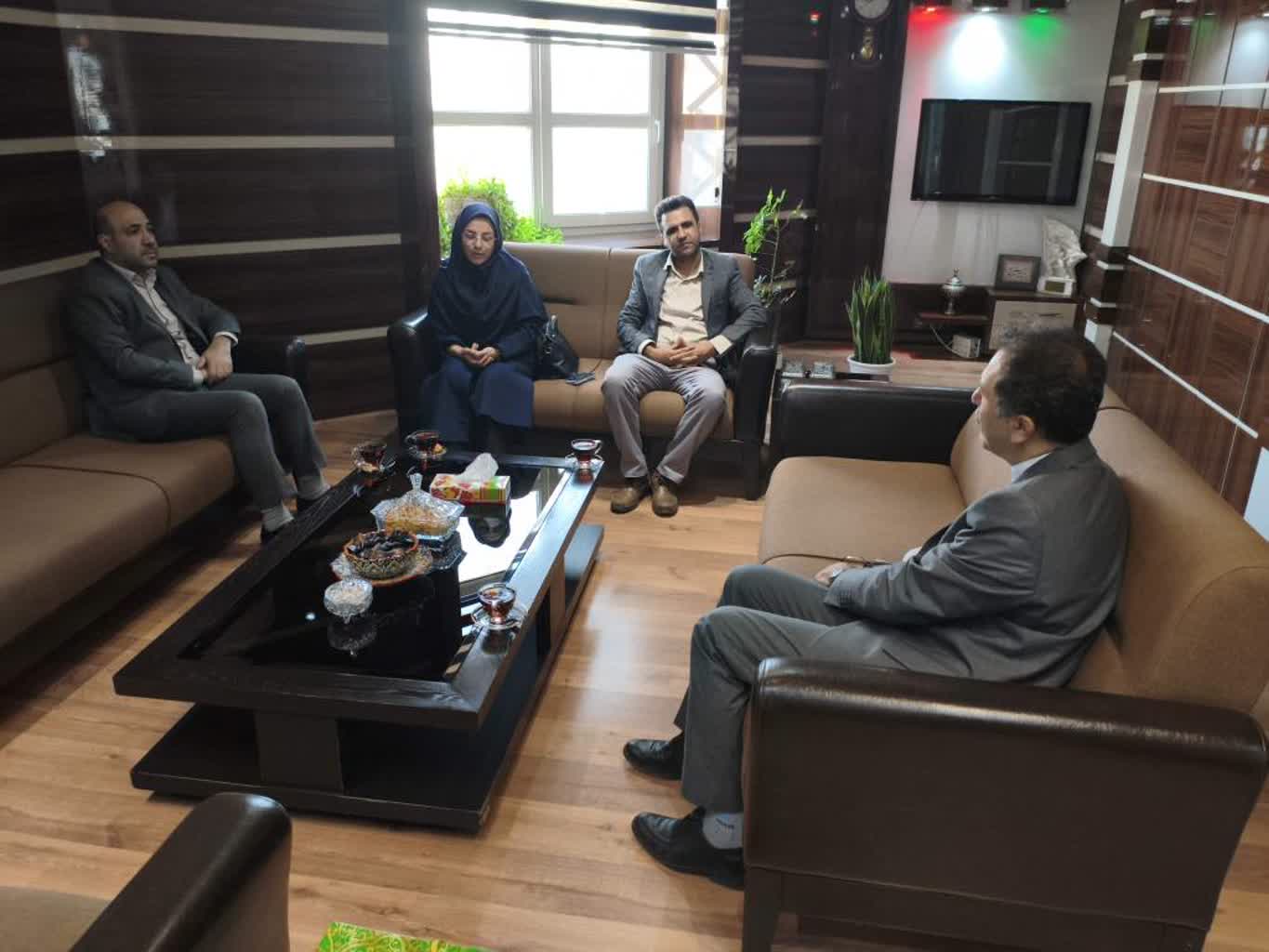دیدار مدیران ثبت احوال و اقتصاد و دارایی قزوین