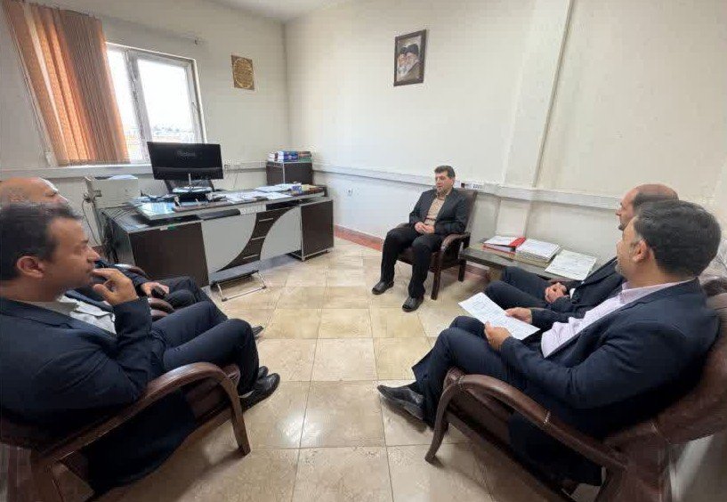 بازدید مدیرکل بازرسی استانداری از ثبت اسناد قزوین