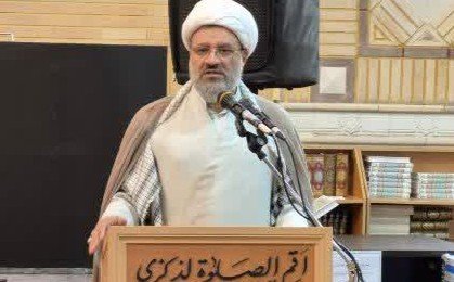 بزرگداشت امام شهید در دانشگاه آزاد قزوین برگزار شد