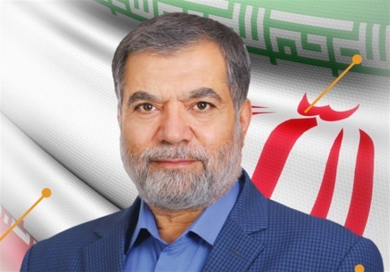 نماینده قزوین: خبرنگاران دیده‌بانان بیدار و صدای مردم هستند