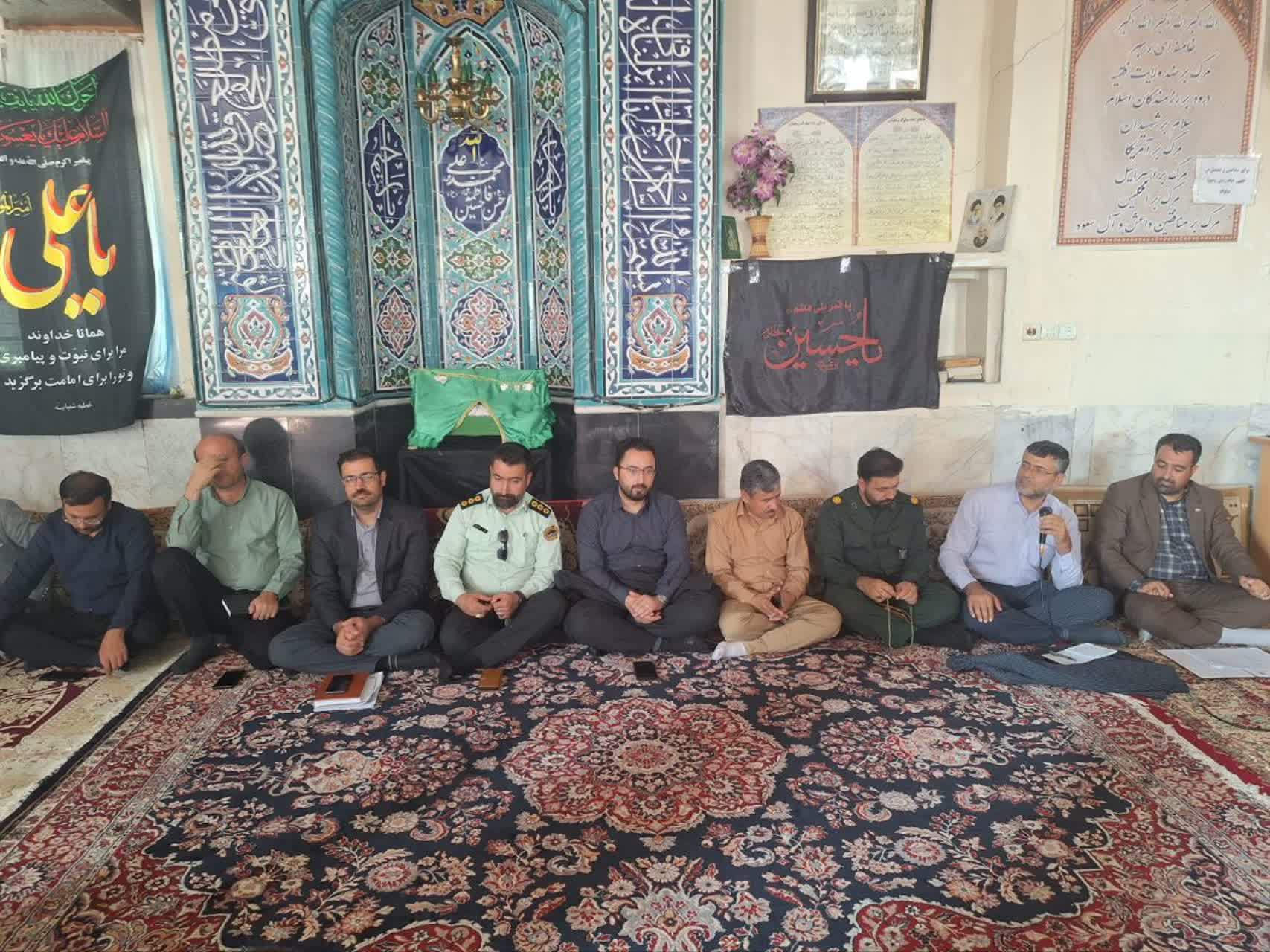 فرماندار بوئین‌زهرا پیگیر مطالبات ۶ روستای دشتابی شد