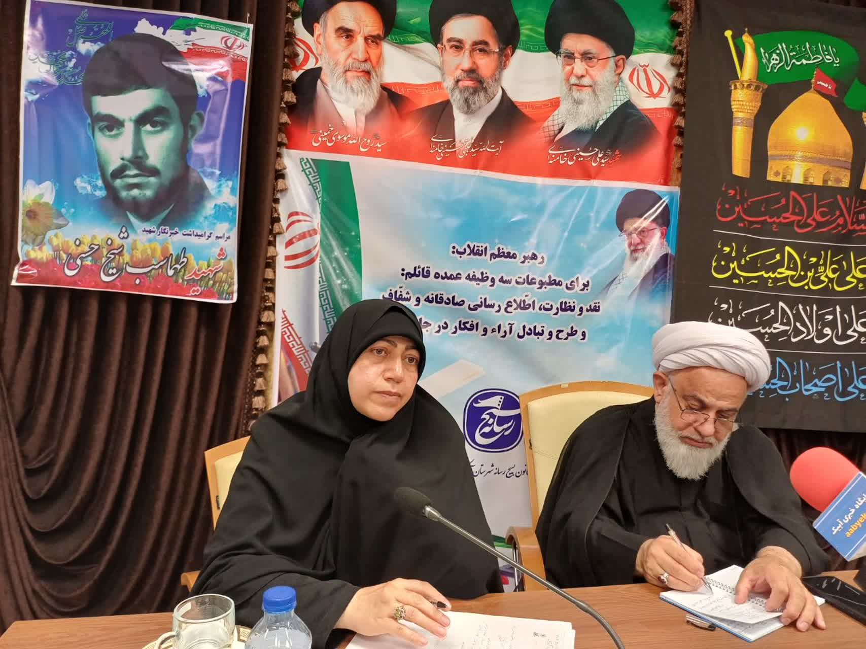 محمدبیگی در آستانه روز خبرنگار با اصحاب رسانه آبیک دیدار کرد
