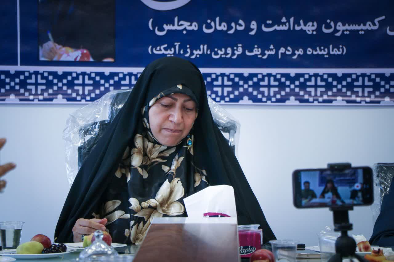 گفت‌وگوی صریح محمدبیگی با خبرنگاران شهرستان البر