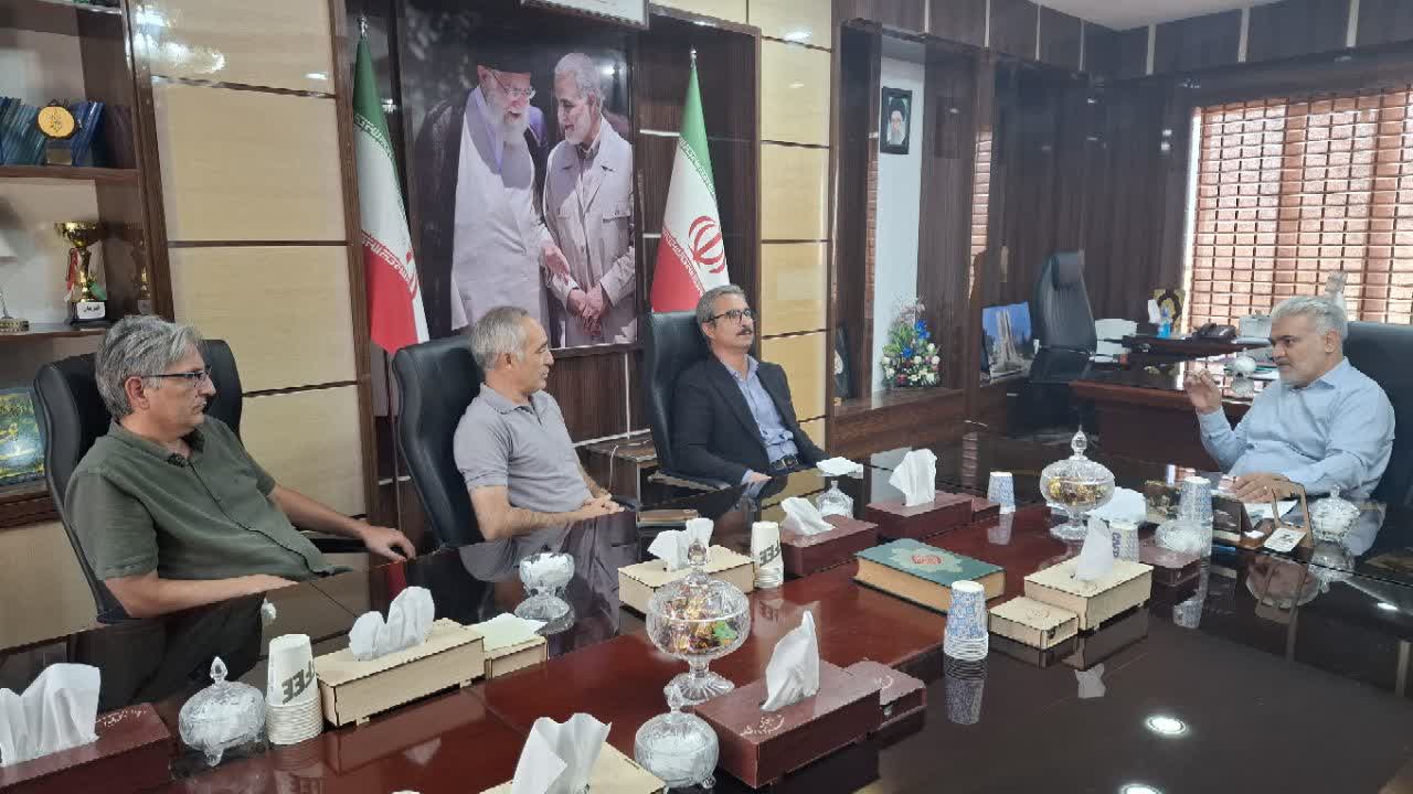 دیدار مشاور رئیس‌جمهور با شهردار اقبالیه