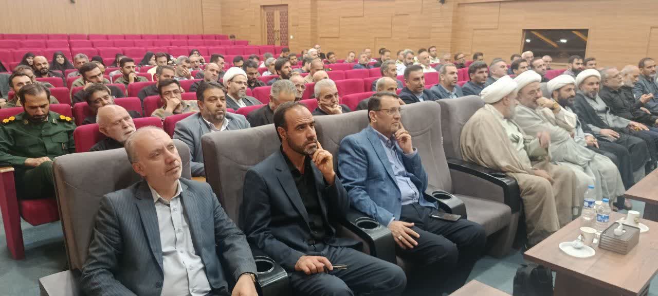 تجلیل از موکب‌داران مراسم بدرقه رهبر شهید در اقبالیه