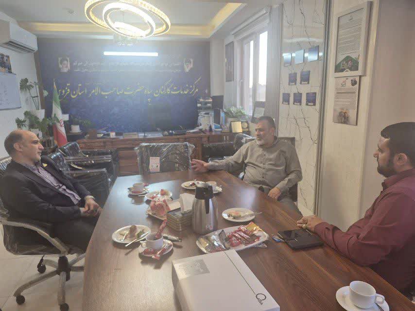 دیدار سرپرست شرکت گاز قزوین با فرمانده سپاه استان