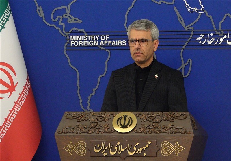 بقایی: انصارالله بازیگری مستقل است و از کسی دستور نمی‌گیرد