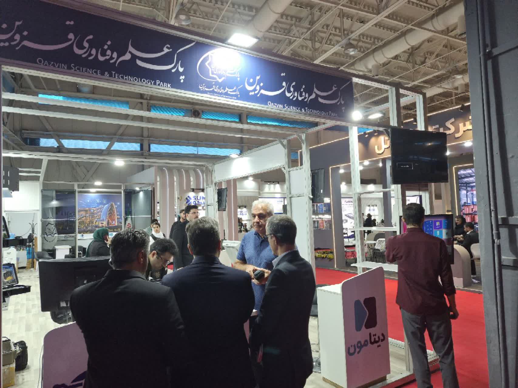 حضور ۶ شرکت فناور قزوین در نمایشگاه الکامپ