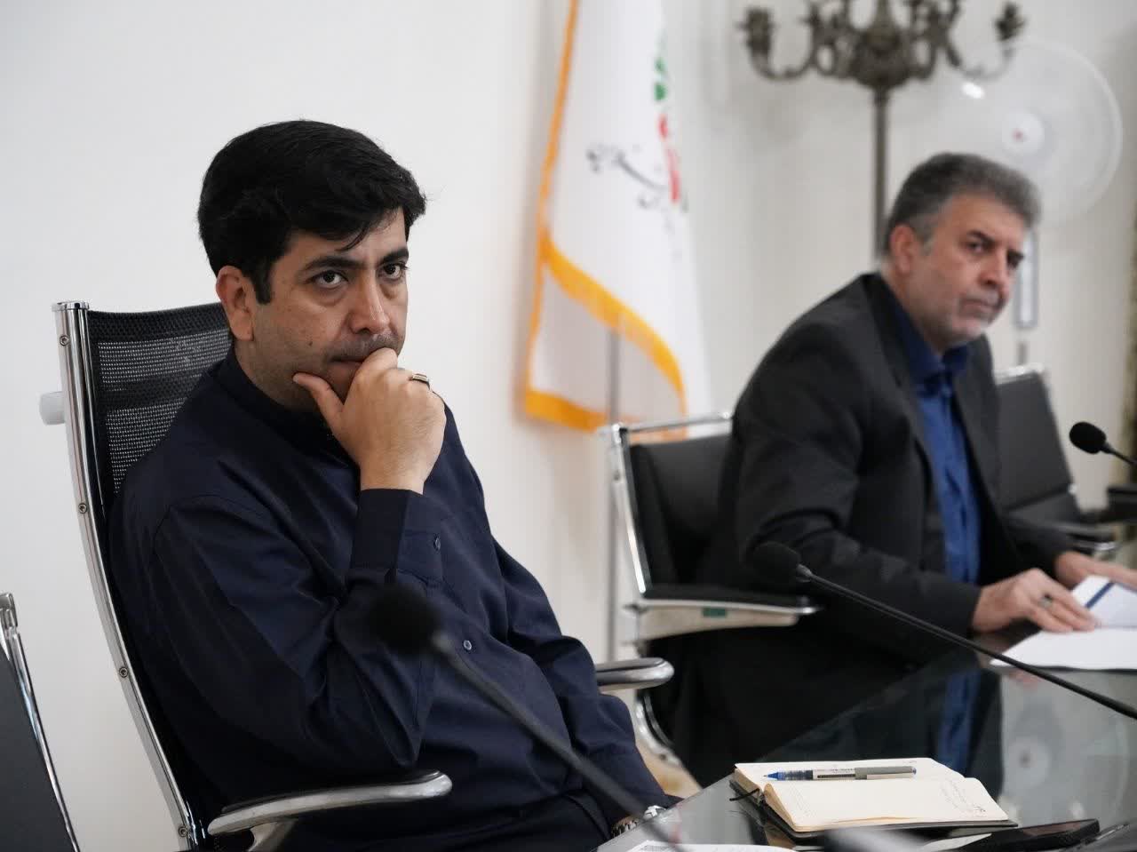 تأکید بر افزایش درآمد و اجرای مصوبات شهرداری قزوین
