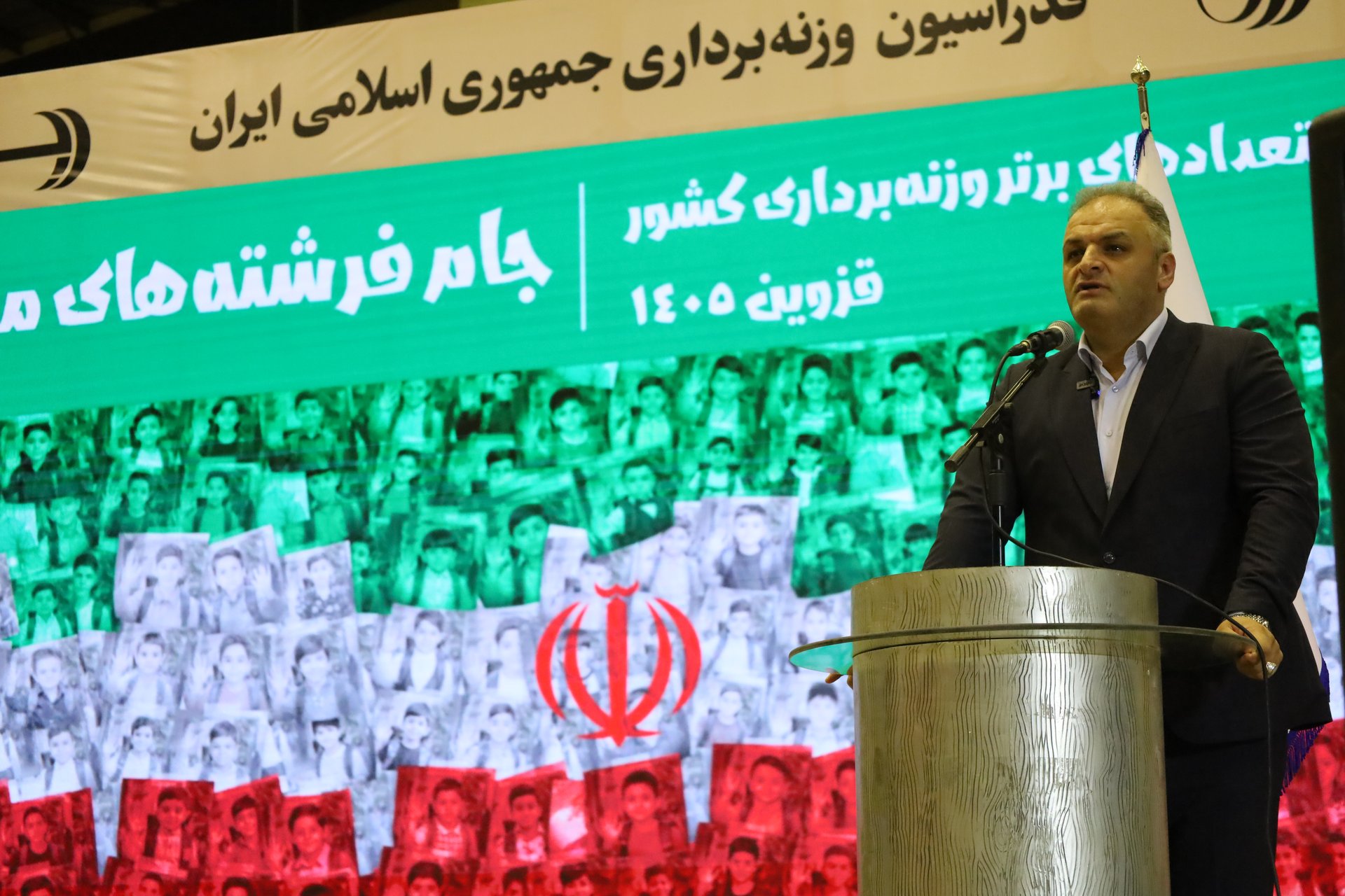 قزوین قطب راهبردی توسعه وزنه‌برداری کشور است
