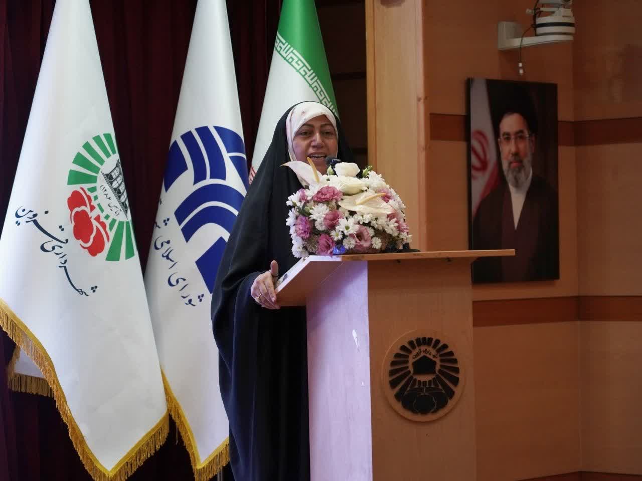قزوین در دوراهی هوشمندسازی؛ عبور از «دیوارِ بروکراسی» با ۱۰ کلید دیجیتال
