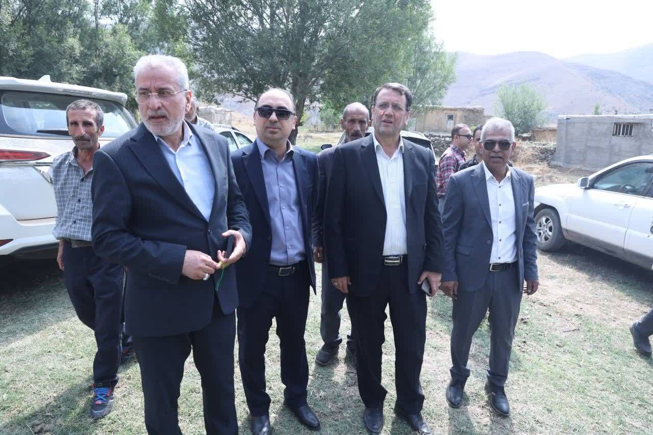 بازدید از راه‌های روستایی الموت غربی