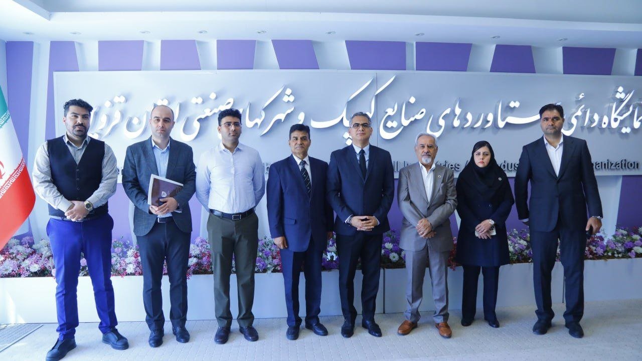 سفیر هند از صنعت قزوین بازدید کرد
