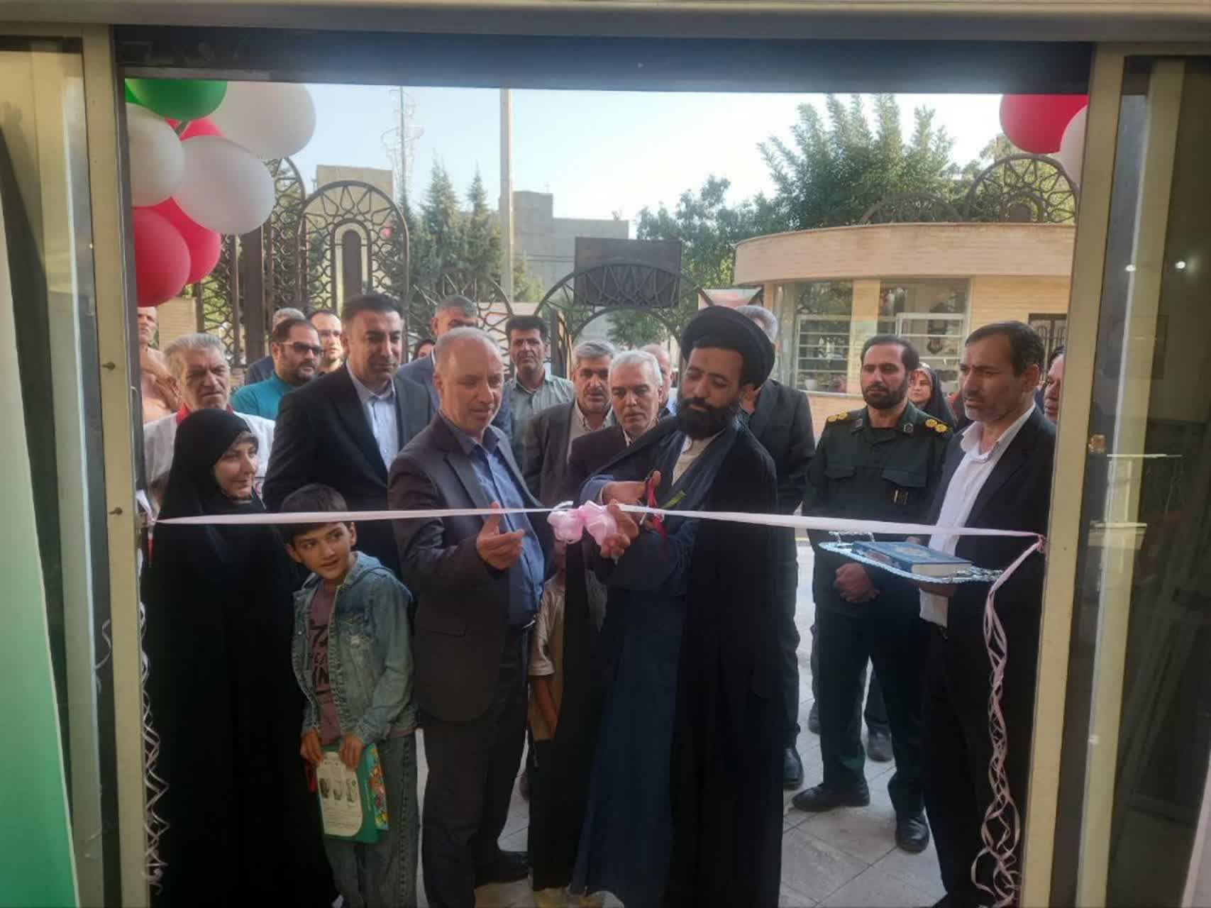 نمایشگاه «هزار میدان، هزار بازار» در محمودآباد نمونه