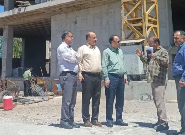 بازدید مدیرکل تأمین اجتماعی قزوین از پروژه تعاونی مسکن کارکنان در شهر محمدیه