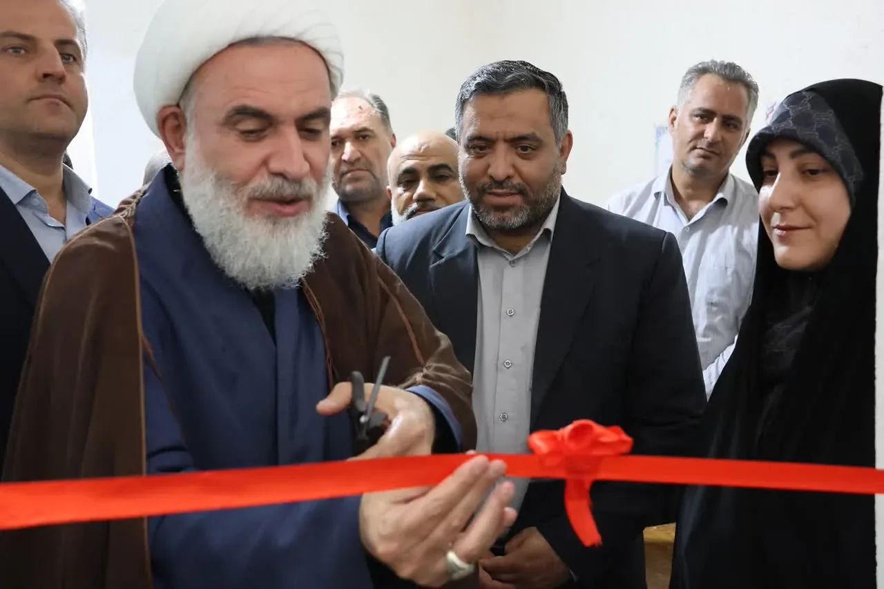 کارگاه آموزشی تولید کفش برای اشتغال زنان سرپرست خانوار در بیدستان افتتاح شد