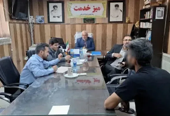 برگزاری میز خدمت در اردوگاه کاردرمانی قزوین با حضور رئیس‌کل دادگستری و دادستان بویین‌زهرا