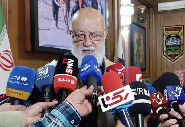 چمران: قیمت انرژی که بالا می‌رود ترامپ حرف از مذاکره می‌زند