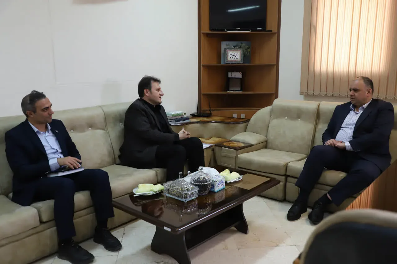 دیدار مدیرکل جهاد دانشگاهی استان قزوین با سرپرست دانشگاه علوم پزشکی؛ تأکید بر توسعه همکاری‌های علمی و پژوهشی