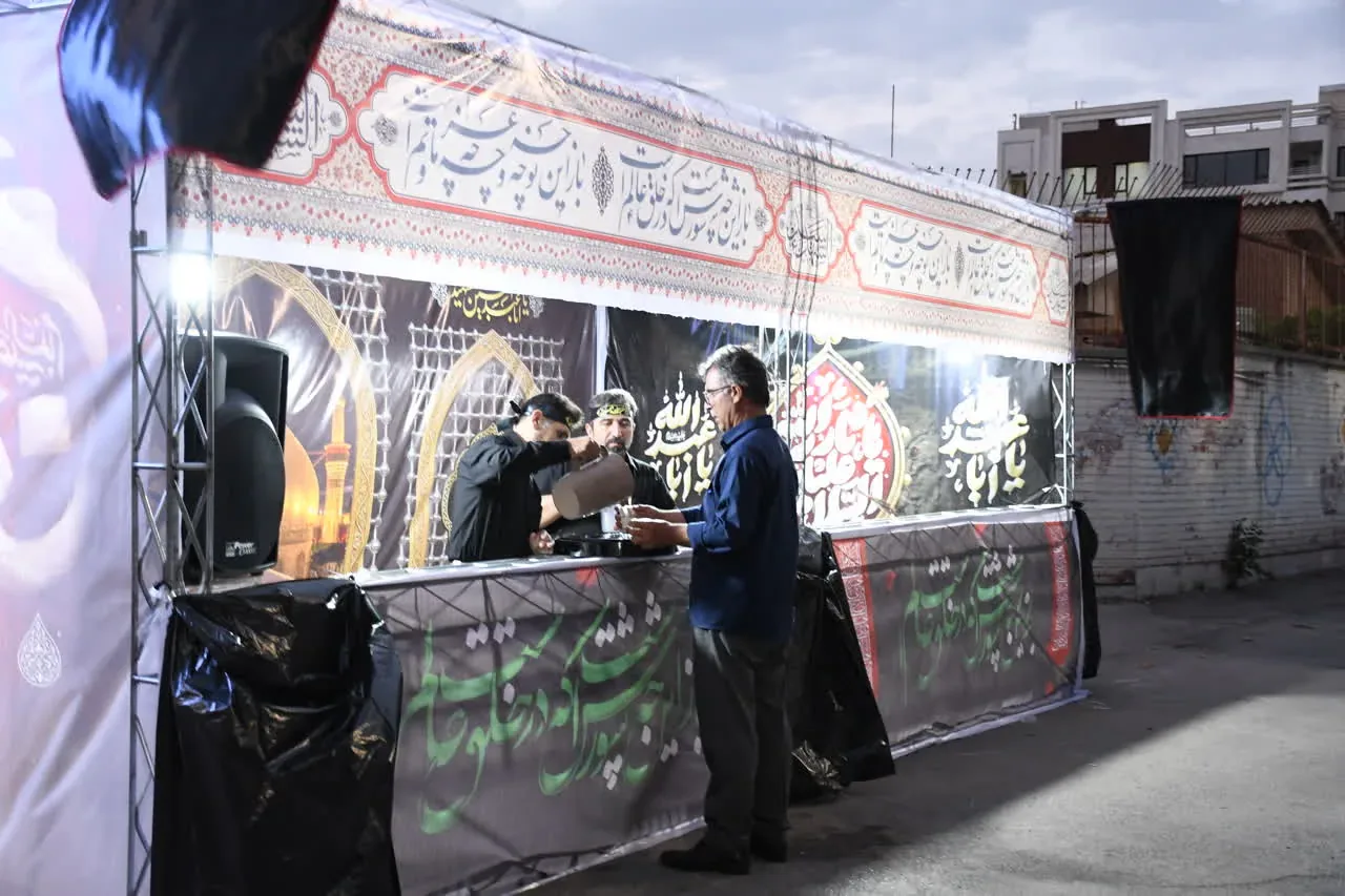 برپایی موکب عزاداری امام حسین(ع) توسط فرزندان کارکنان شرکت گاز قزوین