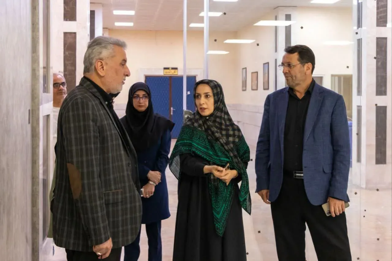 فاز سوم بهسازی کتابخانه مرکزی امام خمینی (ره) قزوین به بهره‌برداری رسید