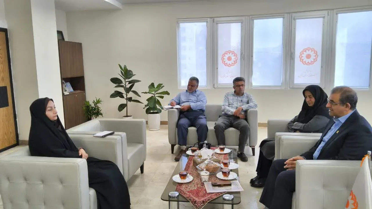 دیدار سرپرست بیمه سلامت استان قزوین با مدیرکل بهزیستی