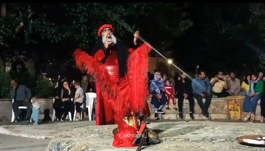 سومین همایش تعزیه‌خوانی استان قزوین در میدان میرعماد برگزار شد