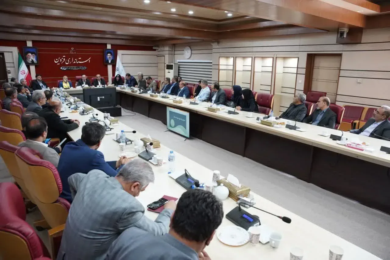 سند توسعه اجتماعی قزوین تصویب شد؛ برنامه‌ریزی برای کاهش آسیب‌های اجتماعی و افزایش نشاط