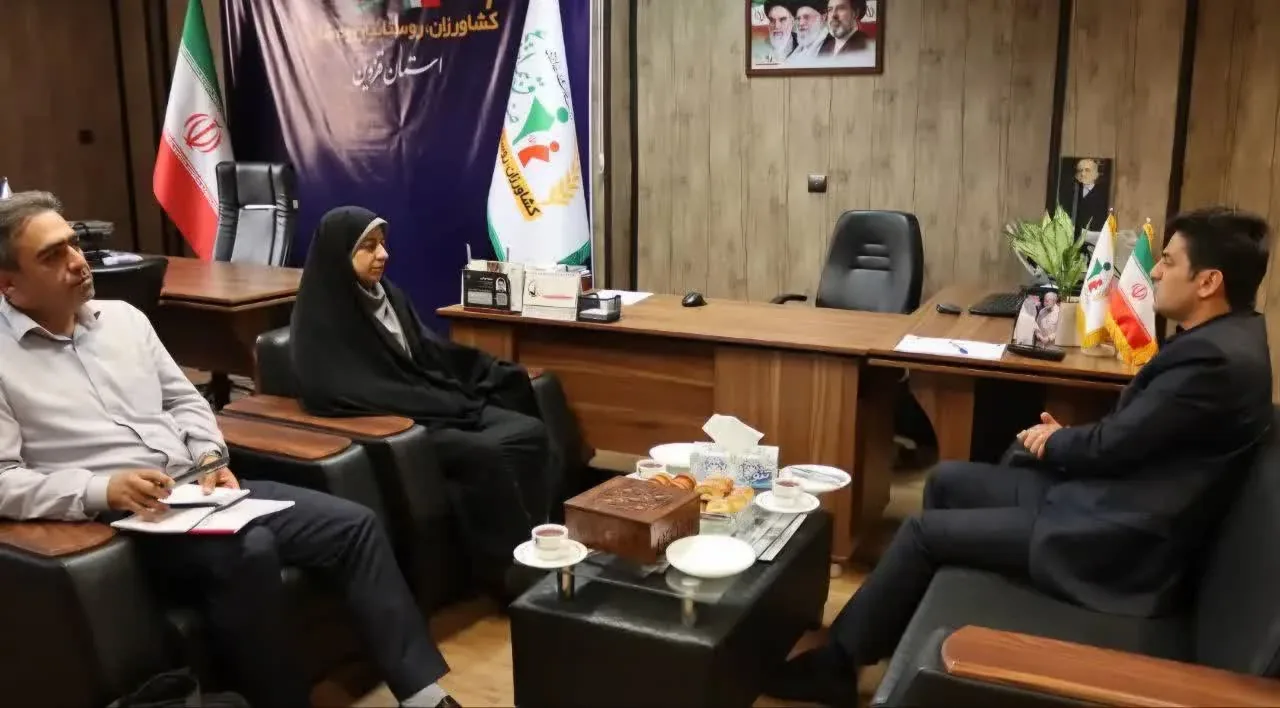 استانداری قزوین بر توسعه بیمه اجتماعی خانواده‌های روستایی و عشایری تأکید کرد