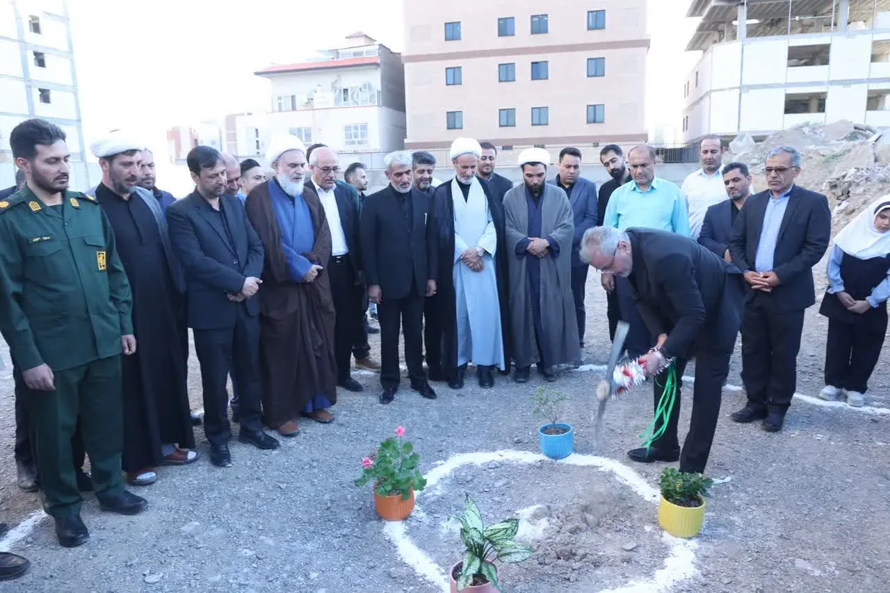کلنگ‌زنی نخستین مدرسه استثنایی شهر مهرگان با حضور معاون استاندار قزوین