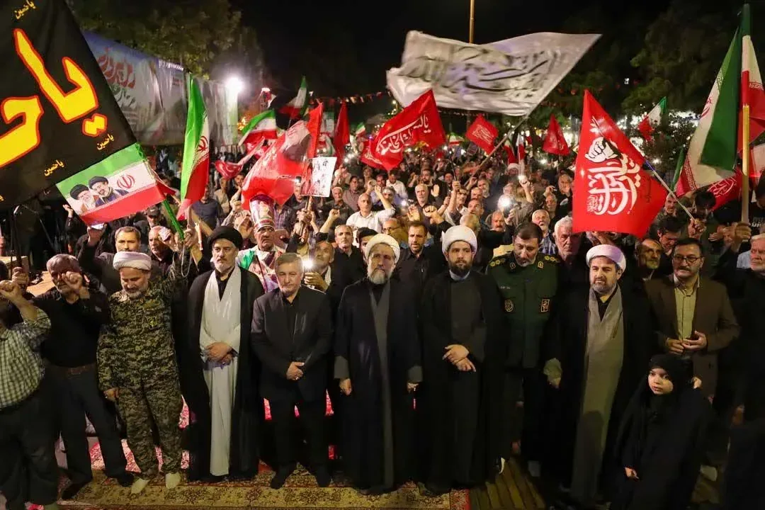 آیت‌الله مظفری در اجتماع بزرگ مردم تاکستان: شهادت رهبر، پیونددهنده دل‌های مؤمنان و مانور قدرت جبهه مقاومت است
