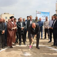 کلنگ نیروگاه خورشیدی ۶ مگاواتی آوج به زمین زده شد