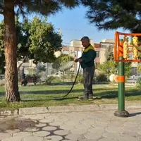 تداوم عملیات آبیاری و جنگلکاری فضای سبز در آبیک
